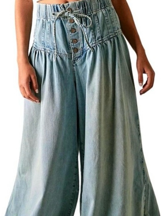Denim - Wide Leg High-Waist Light Wash Denim Pants
